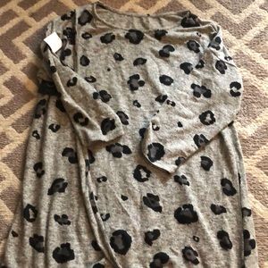 Gibson leopard print wrap sweater brand new